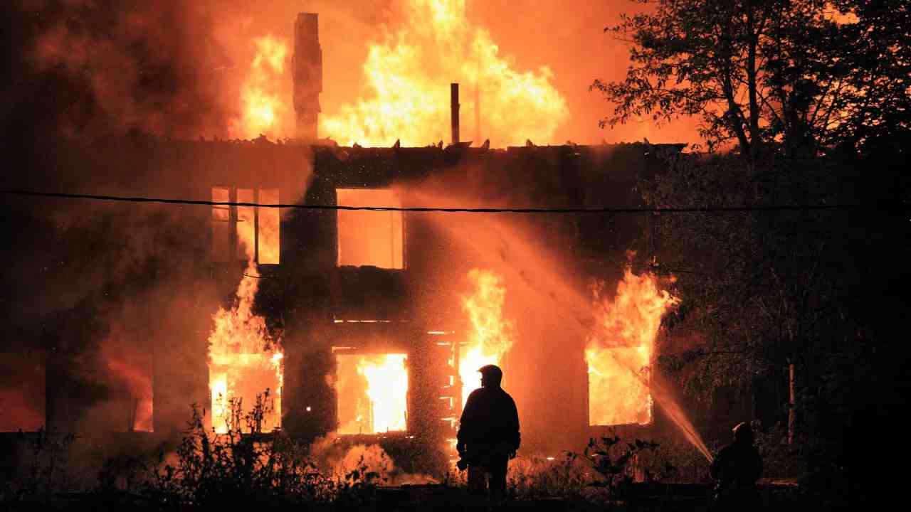 incendio comunità tossicodipendenti