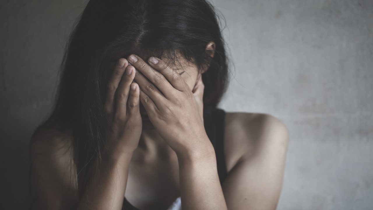 Donna aggredita in centro a Milano