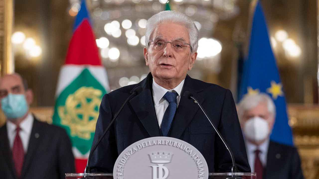 Sergio Mattarella chiama Mario Draghi al Colle