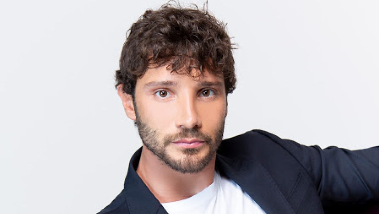 Stefano De Martino, dopo Belen ritrova il sorriso: ''Si frequentano da due settimane''