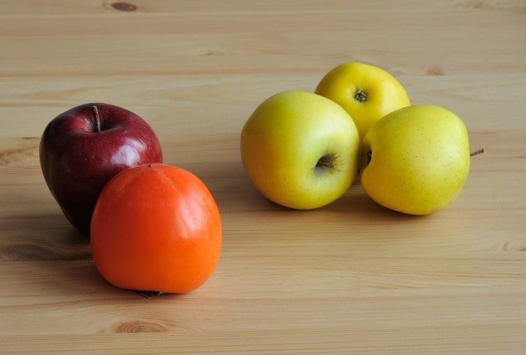 Cachi maturazione scalare con le mele -Lettoquotidiano