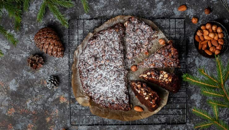 Torta cioccolato e frutta secca -Lettoquotidiano