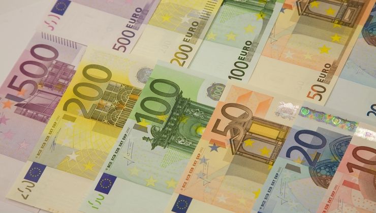 Euro banknotes