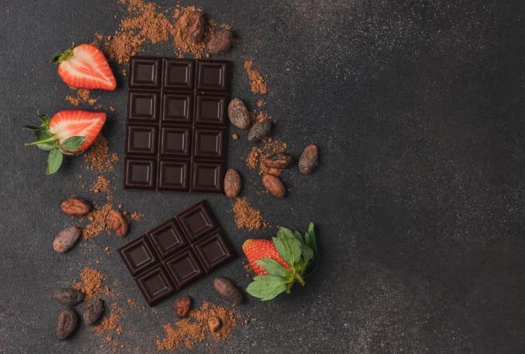 Dark chocolate and strawberries