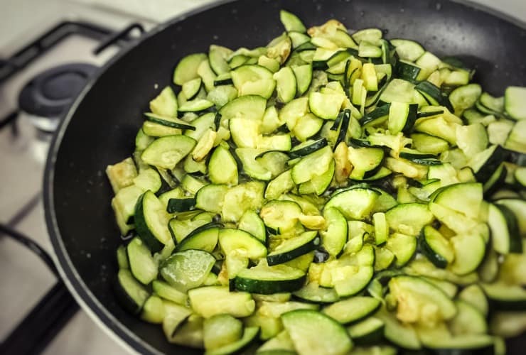 Cottura zucchine in padella