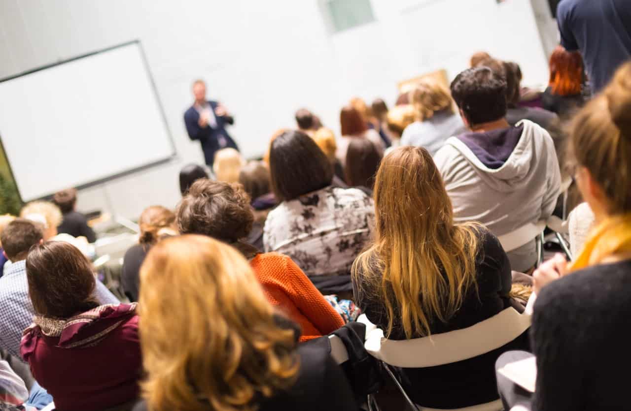 Doppia laurea, aula universitaria