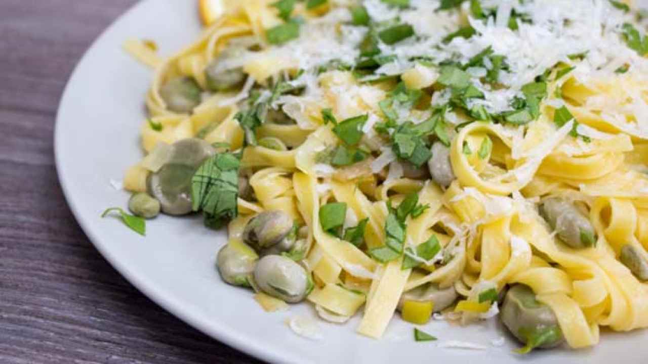 Pasta fave e ricotta