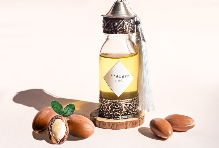 Bottiglia decorata di olio di Argan