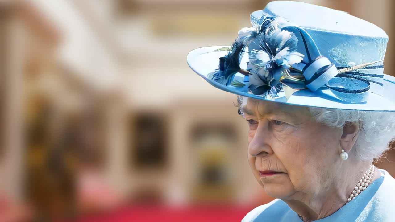 Regina Elisabetta, dramma per la casa reale inglese