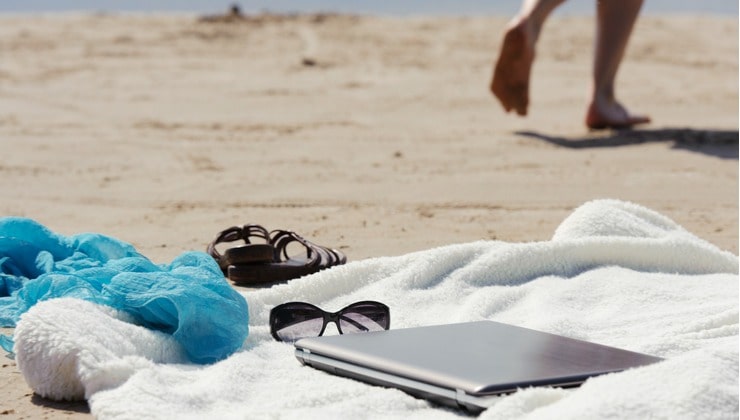 Oggetti incustoditi in spiaggia 