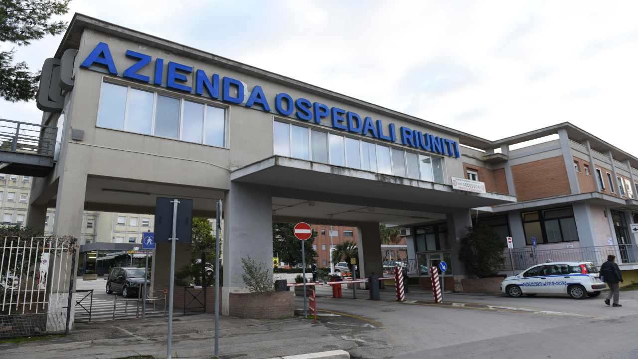 ospedale di Foggia-LettoQuotidiano