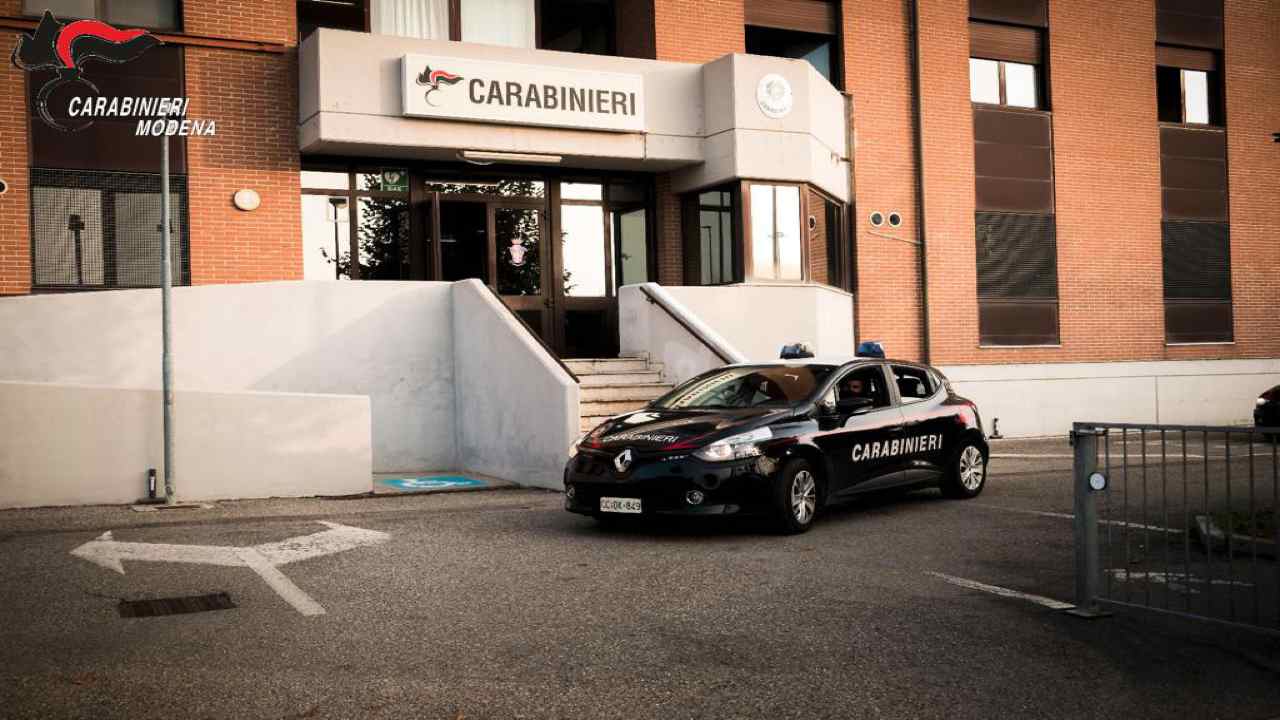 Modena carabinieri