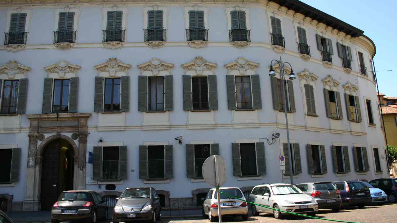 Palazzo Castani, sede della polizia a piazza San Sapolcro