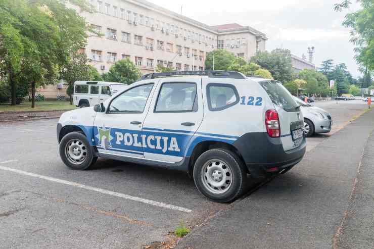 Polizia montenegrina