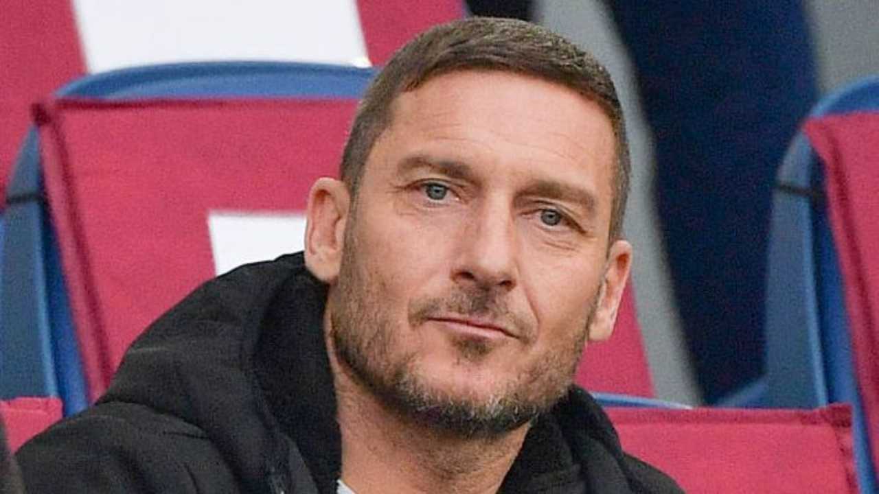 Totti manda una frecciatina ad Ilary usando le parole di Irama