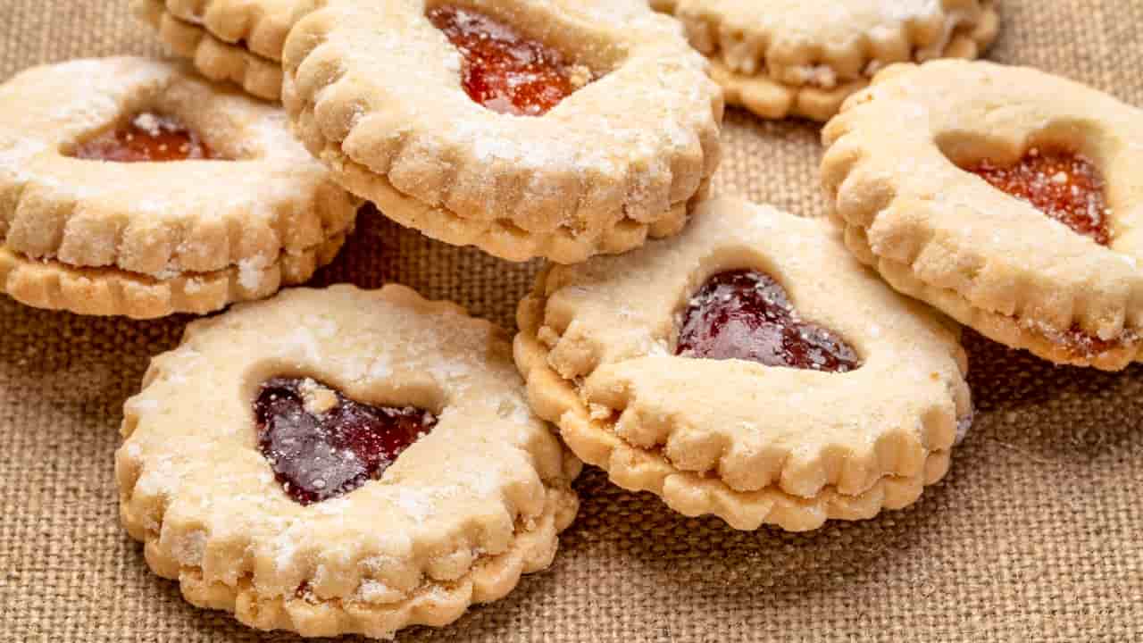 Biscotti alla marmellata