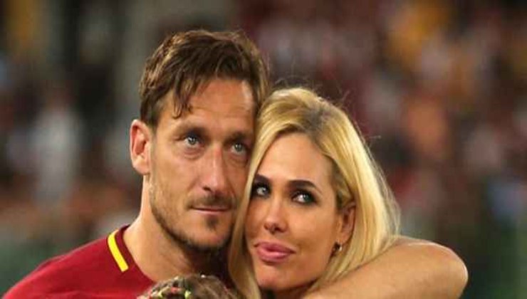 Totti avrebbe fatto firmare ad Ilary un accordo particolare