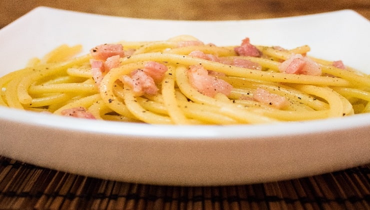 Bucatini e pancetta