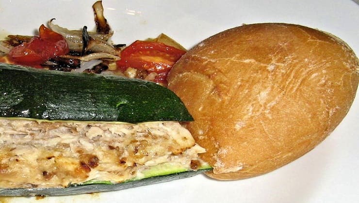 Piatto unico di zucchine