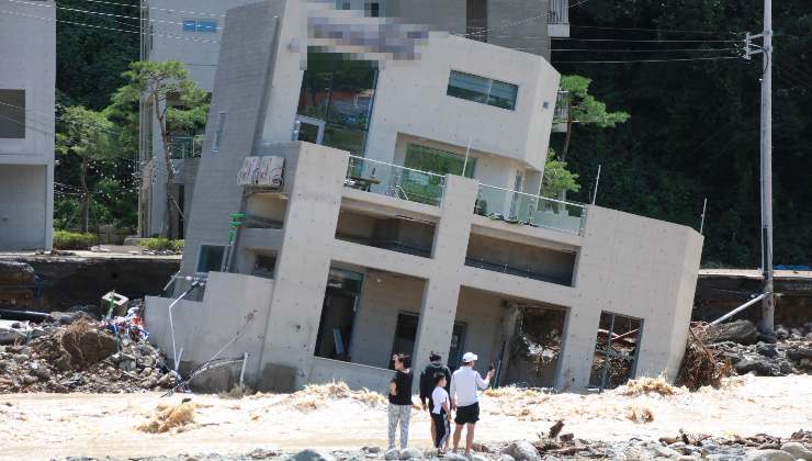 Corea del Sud, danni causati dal maltempo 