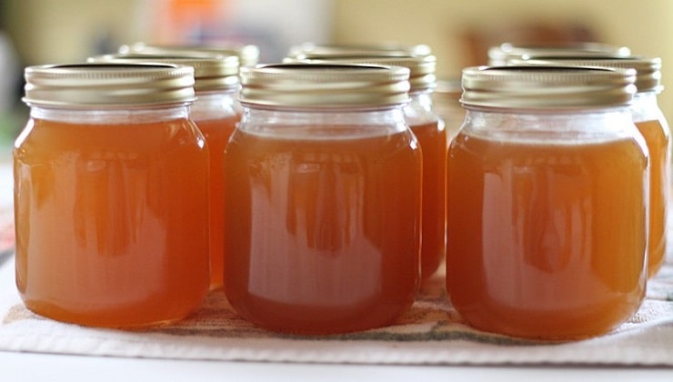 Barattoli marmellata di pesche